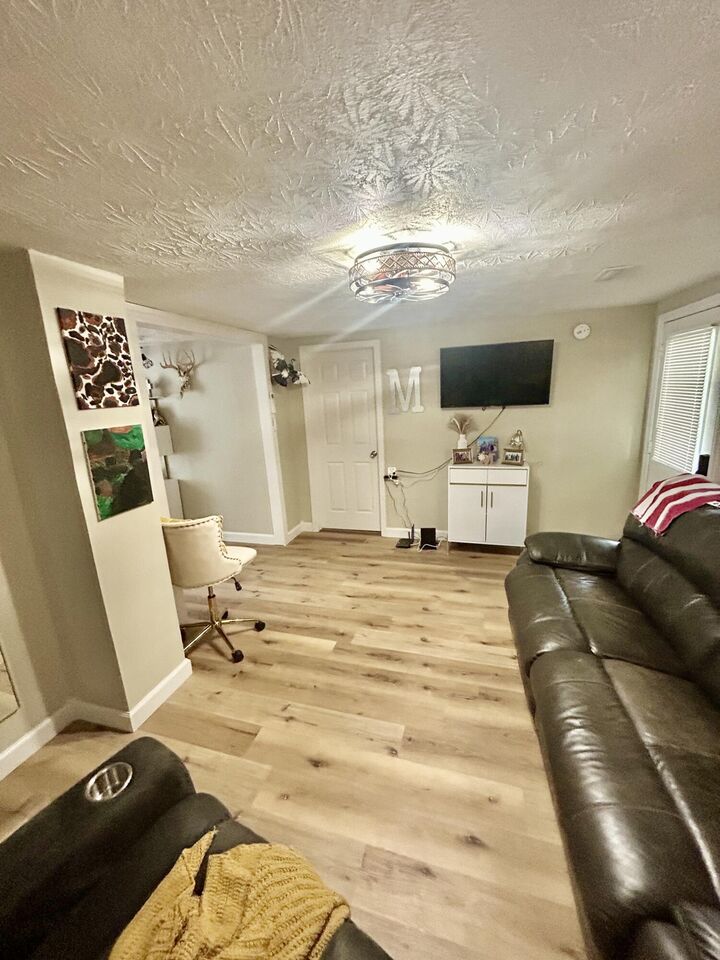 Property Photo:  2255 S Tree Tower Road  KY 40481 