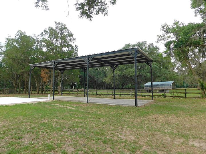 Property Photo:  6875 NE 25th Avenue  FL 34479 