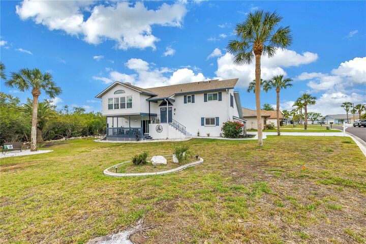 Property Photo:  4560 Rickover Court  FL 34652 