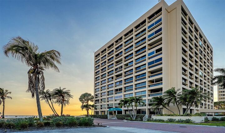Property Photo:  5966 Midnight Pass Road G-67  FL 34242 