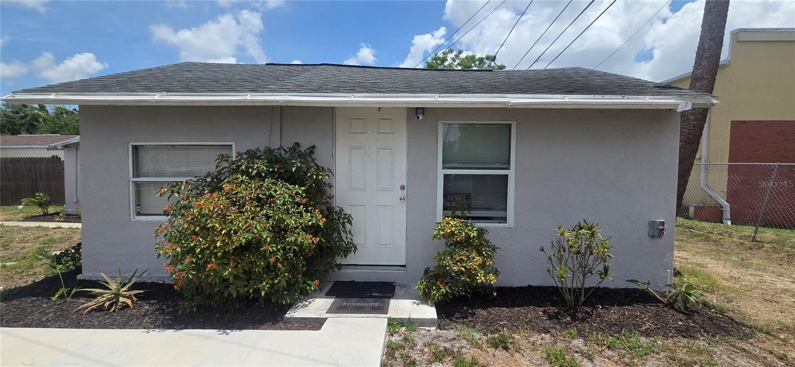 Property Photo:  5475 42nd Street N 1  FL 33714 