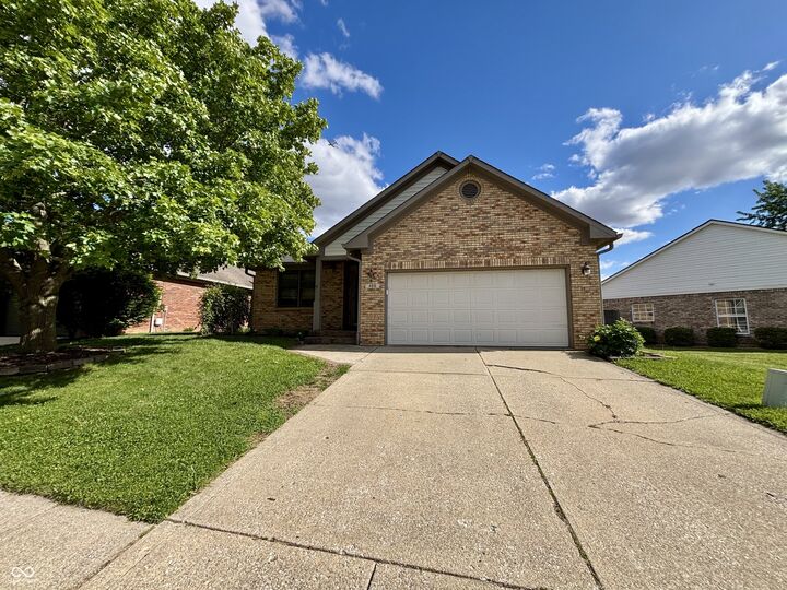 Property Photo:  465 Polk Manor Drive  IN 46143 