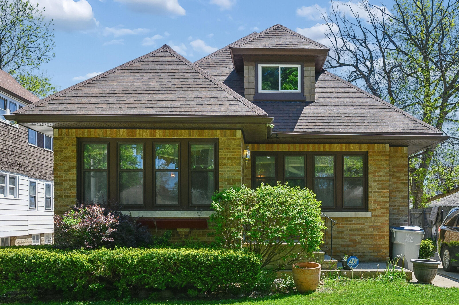 Property Photo:  2752 N 60th St  WI 53210 