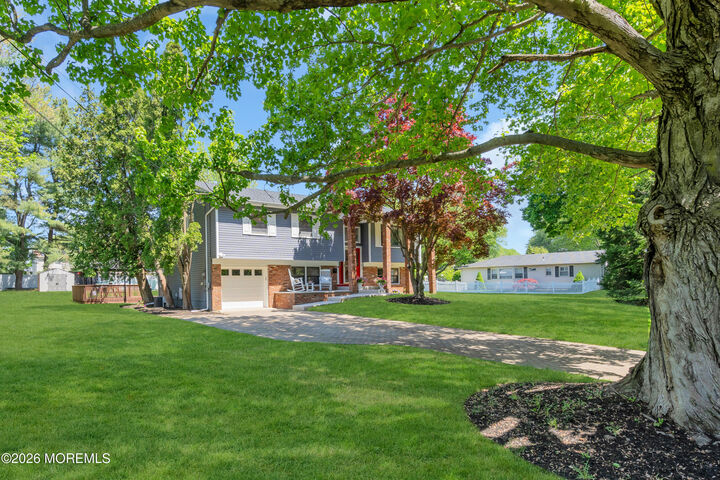 Property Photo:  93 Woodcrest Drive  NJ 07728 