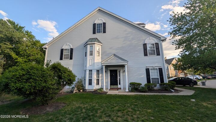 Property Photo:  10 Beacon Court  NJ 07733 