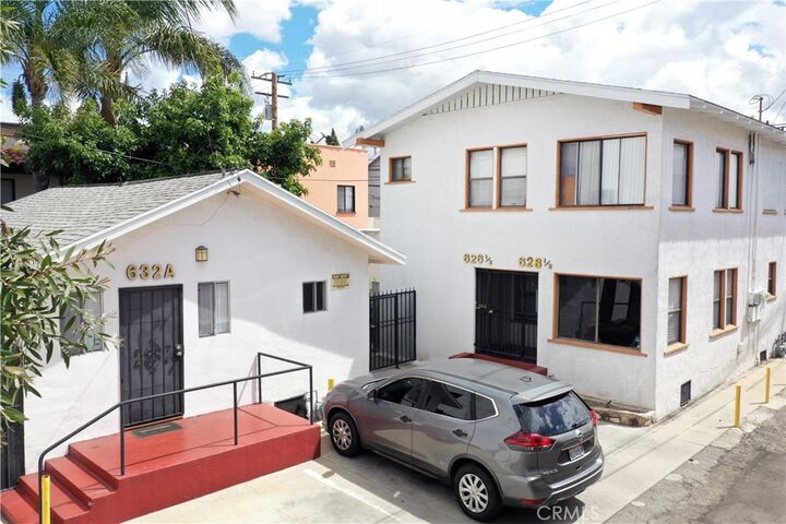 Property Photo:  626 Linden  CA 90802 