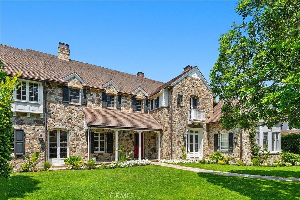 Property Photo: 10343 Valley Spring CA 91602