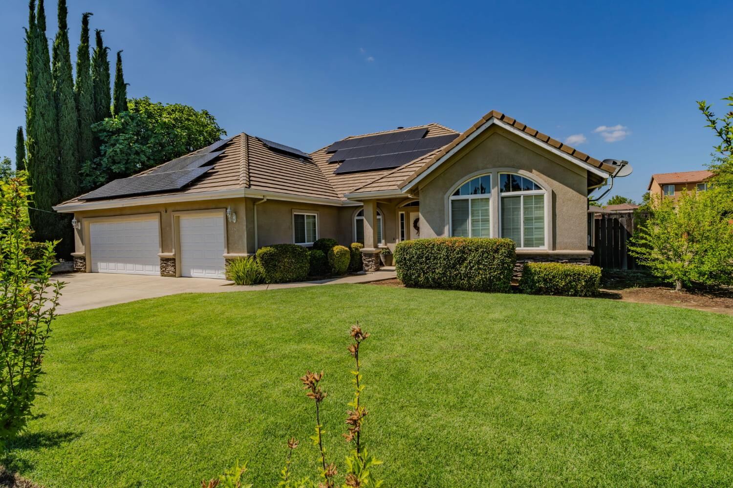 Property Photo:  151 Saint Andrews Road  CA 95252 