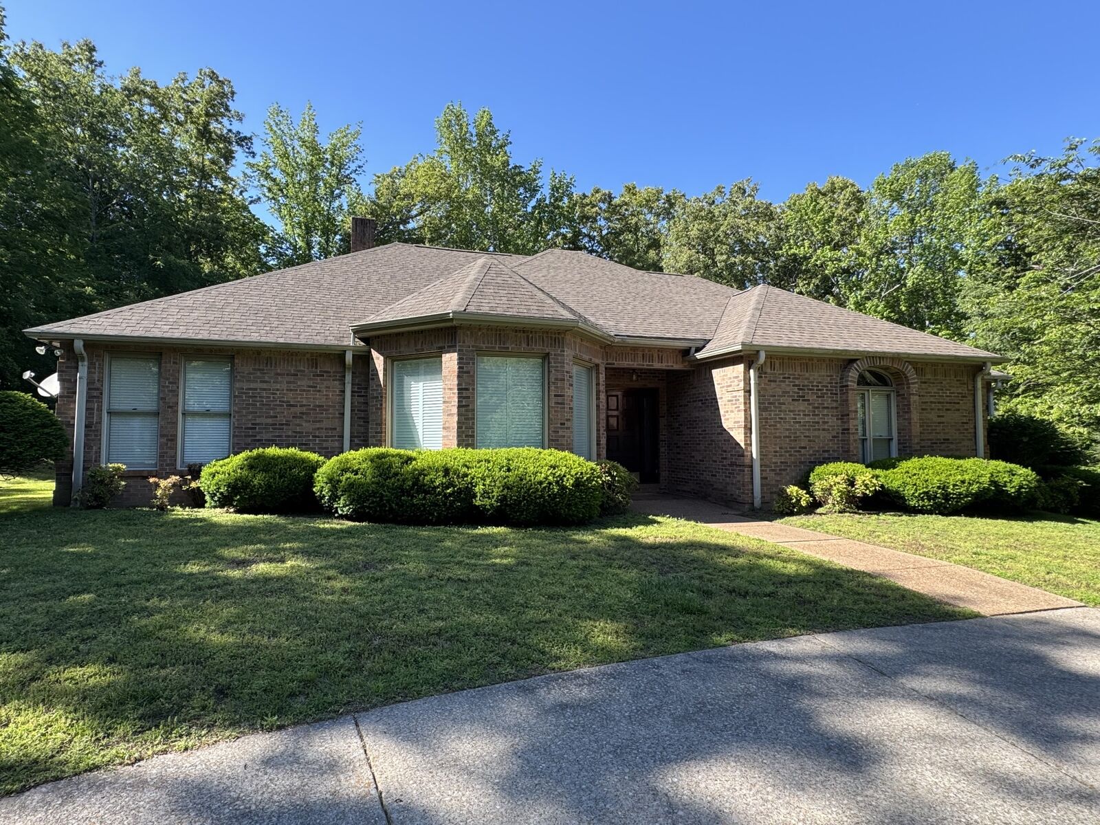 Property Photo: 216 Patrick Dr TN 37058