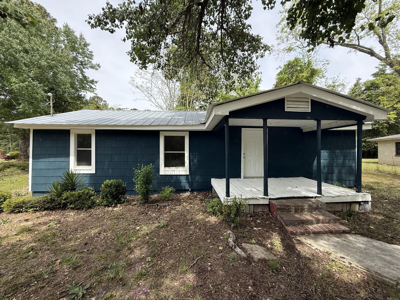 Property Photo: 599 Twin Oaks Road GA
