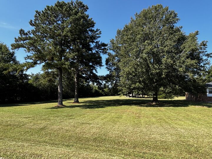 Property Photo: 207 Old Thomson Road GA
