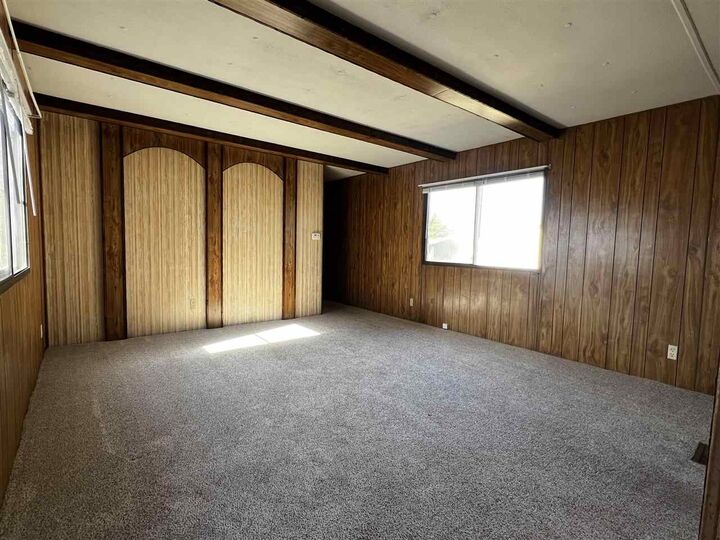 Property Photo:  305 N N Street  OK 74647 