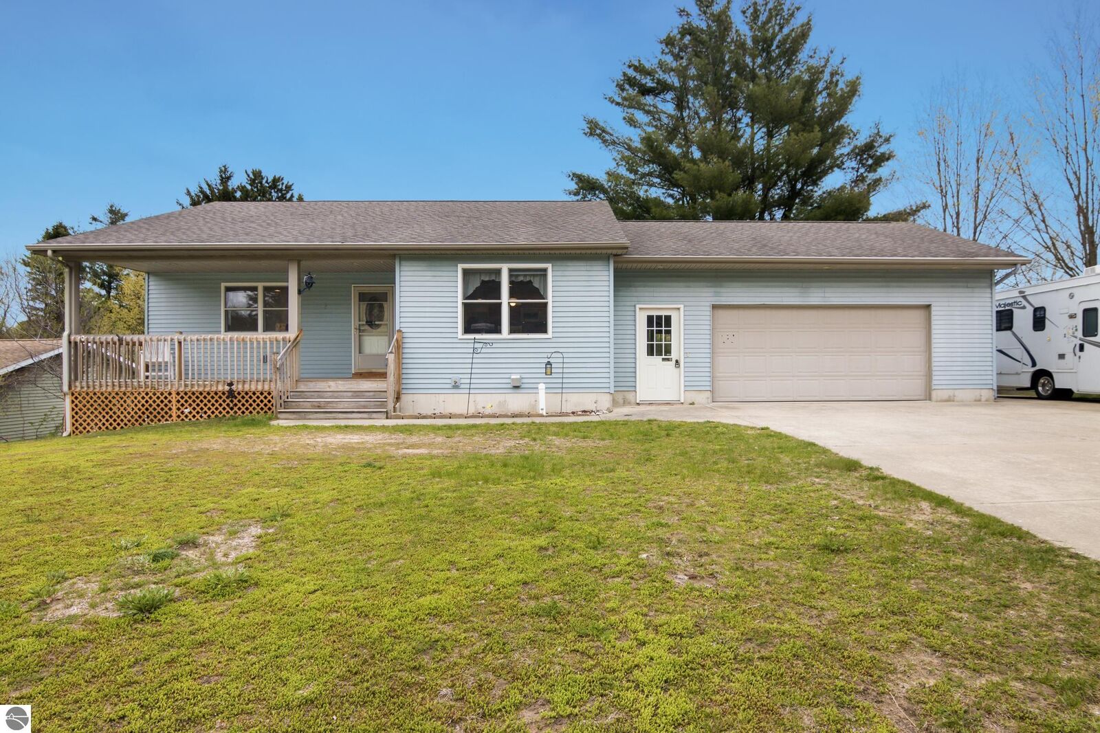 Property Photo:  609 Indiana Street  MI 49663 