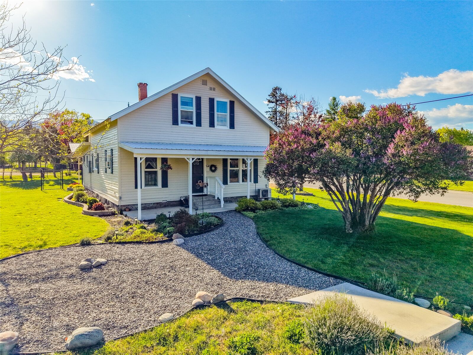 Property Photo:  1302 Montana Avenue  MT 59923 