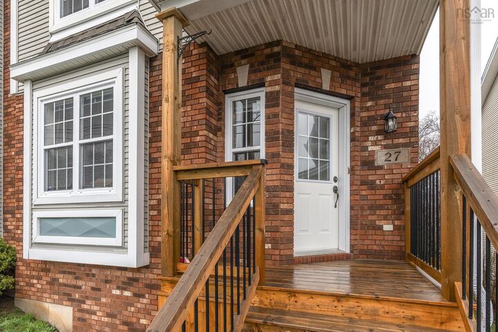 Property Photo:  27 Fleetview Drive  NS B3M 4W1 