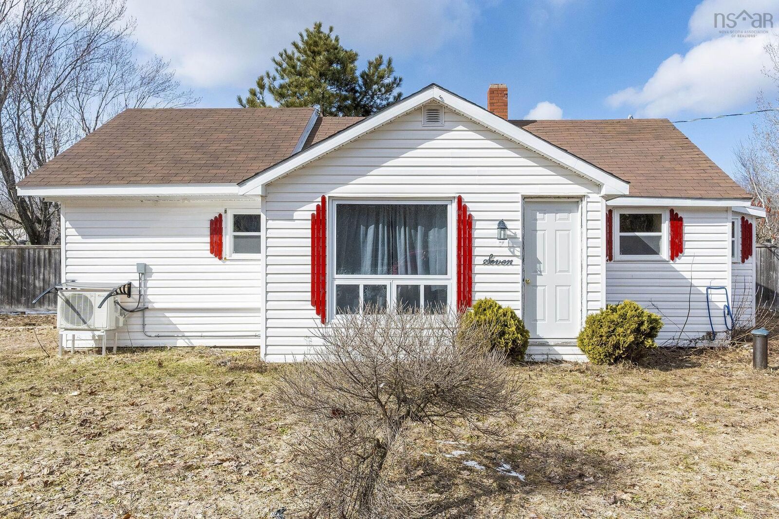 Property Photo:  7 Dell Road  NS B4N 2Y2 