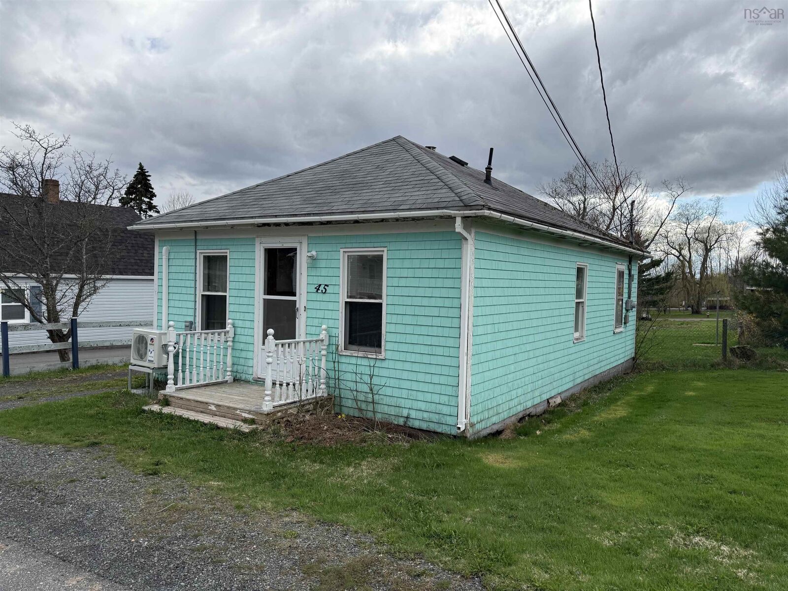 Property Photo:  45 Martha Street  NS B0K 1H0 