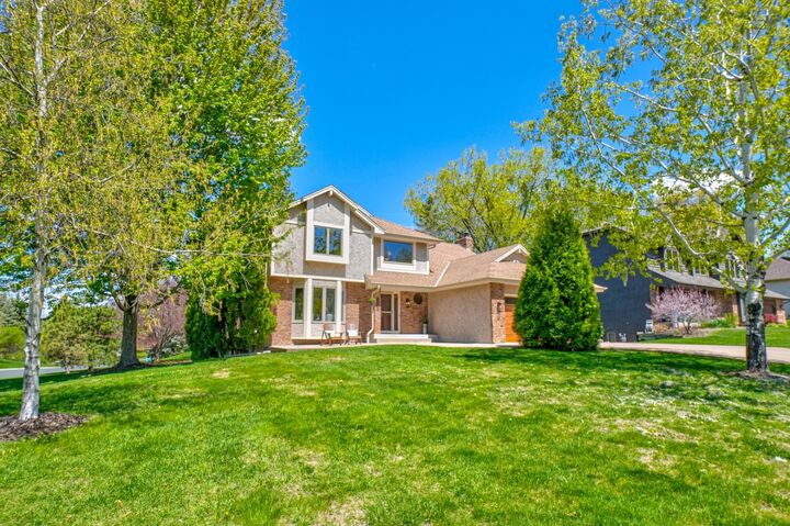 Property Photo:  1501 Royal Lane  MN 55112 