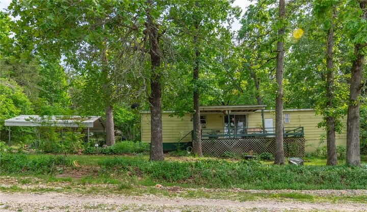 Property Photo:  1247 W First Street  AR 72644 