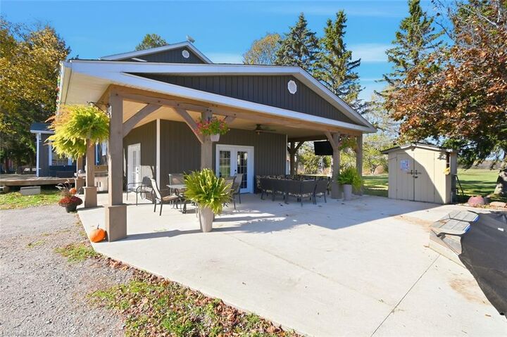 Property Photo:  9043 Ridge Road  ON L3B 5N7 