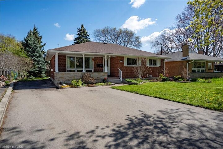 Property Photo:  104 Boniface Avenue  ON N2C 1L9 