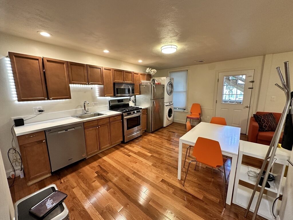 Property Photo:  130 W 8th St 1A  MA 02127 