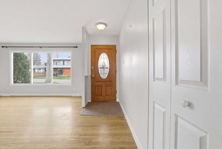 Property Photo:  140 Fyffe Road SE  AB T2H 1C1 