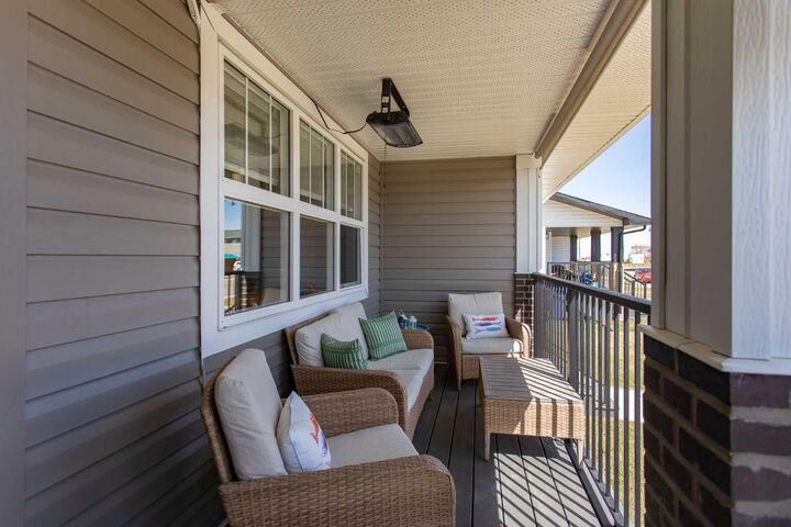 Property Photo:  212 Halifax Close  AB T0M 1R0 