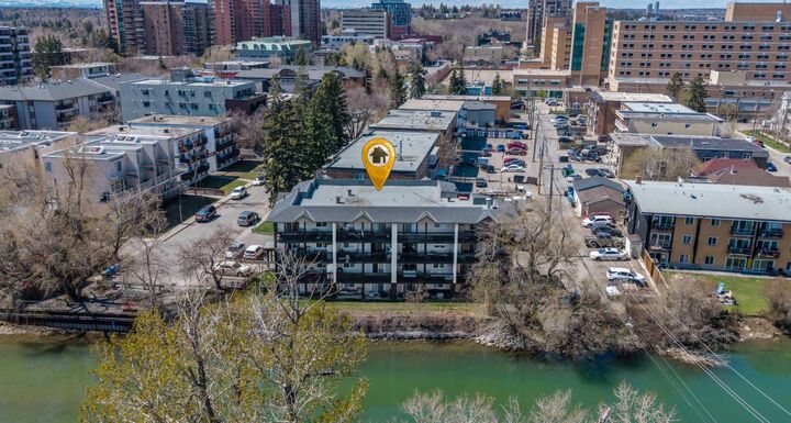 Property Photo:  104 24 Avenue SW 206  AB T2S 0J9 