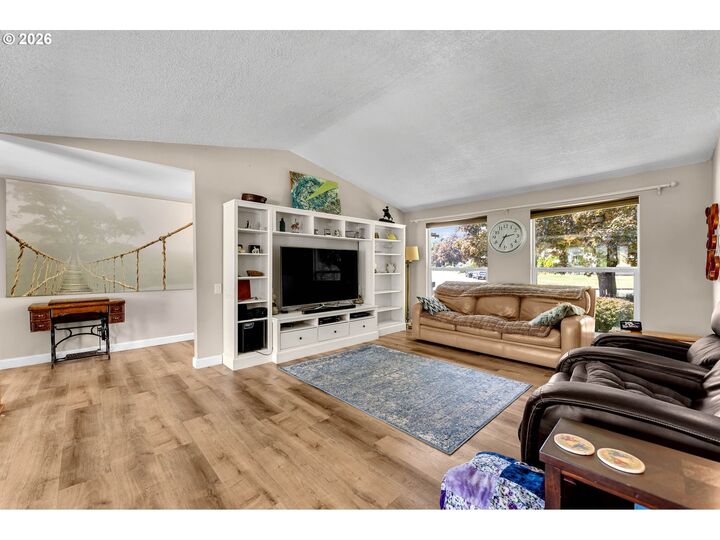 Property Photo:  1217 SE 147th Ave  WA 98683 