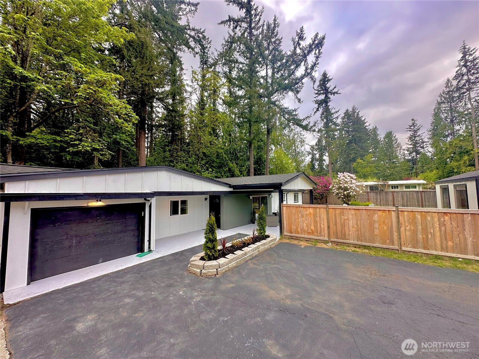 Property Photo: 2027 219th Lane SE WA 98075