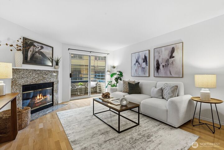 Property Photo:  6960  California Avenue SW A304  WA 98136 