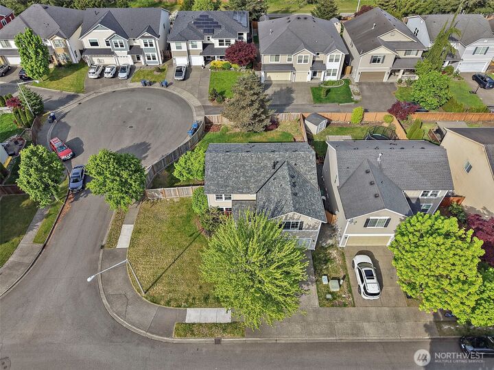 Property Photo:  24216  237th Way SE  WA 98038 
