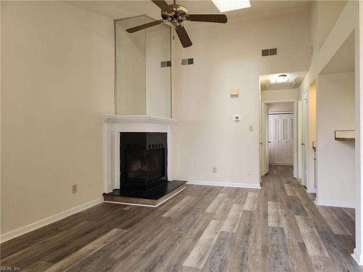 Property Photo: 3770-B Towne Point Rd VA 23703