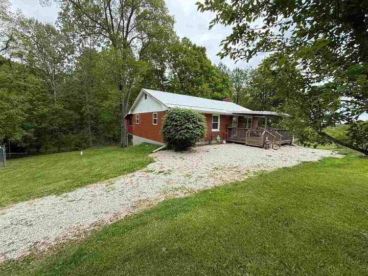 Property Photo:  4994 S County Road 375 West  IN 47331 