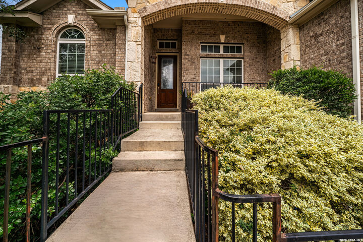 Property Photo:  9123 Rio Sedona  TX 78023 