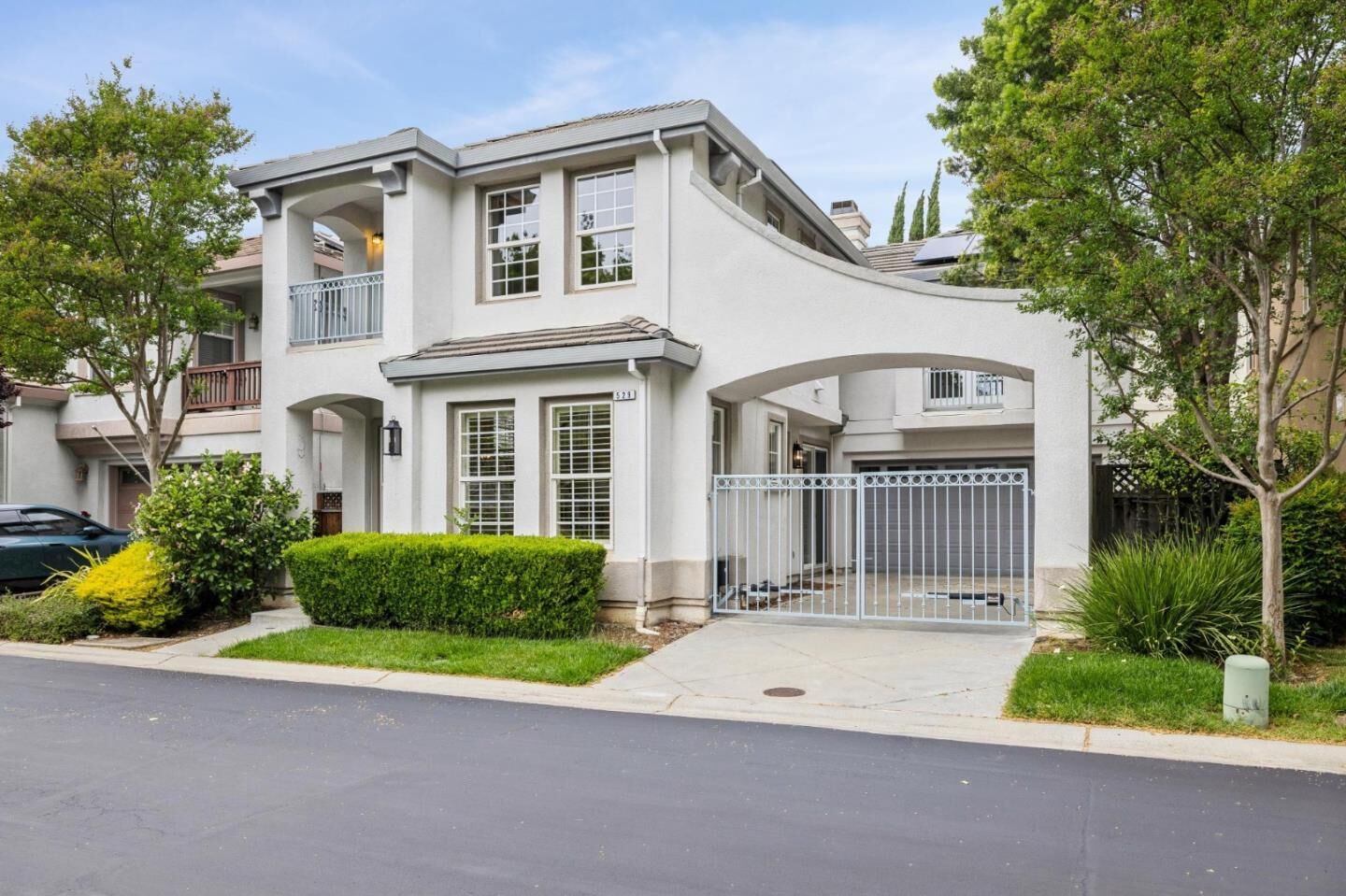 Property Photo:  529 Plum Blossom Lane  CA 95008 