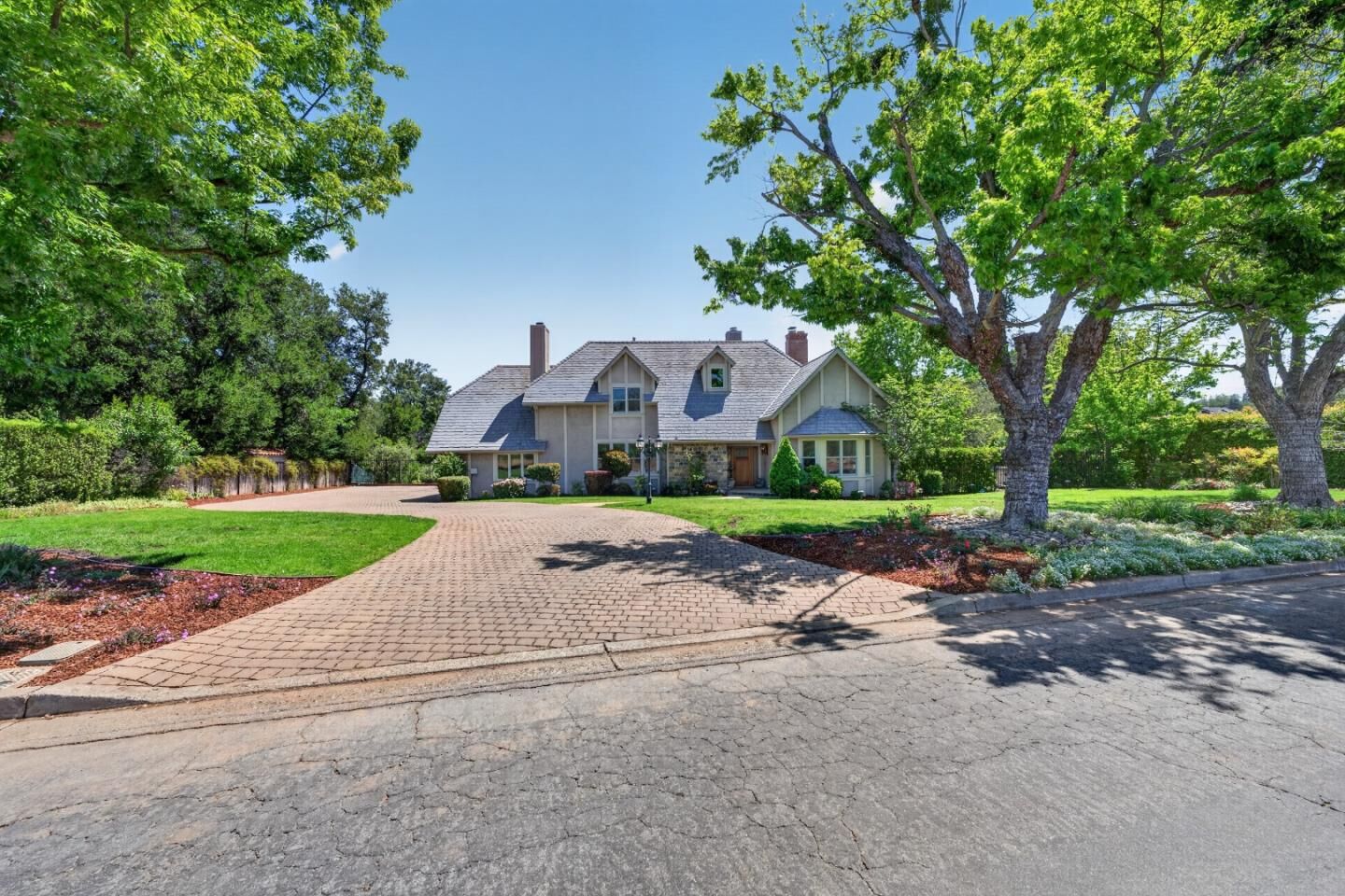 Property Photo:  13958 Chester Avenue  CA 95070 