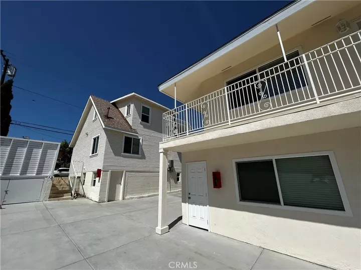 Property Photo:  2720 E Wall Street  CA 90755 