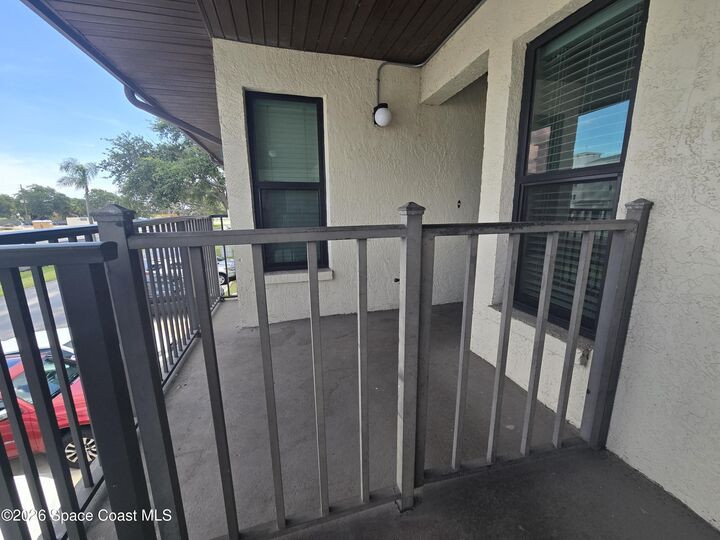 Property Photo: 515 Landings Way FL 32952