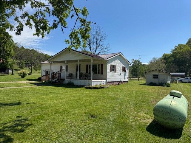 Property Photo: 1849 Peters Branch Road OH 45623