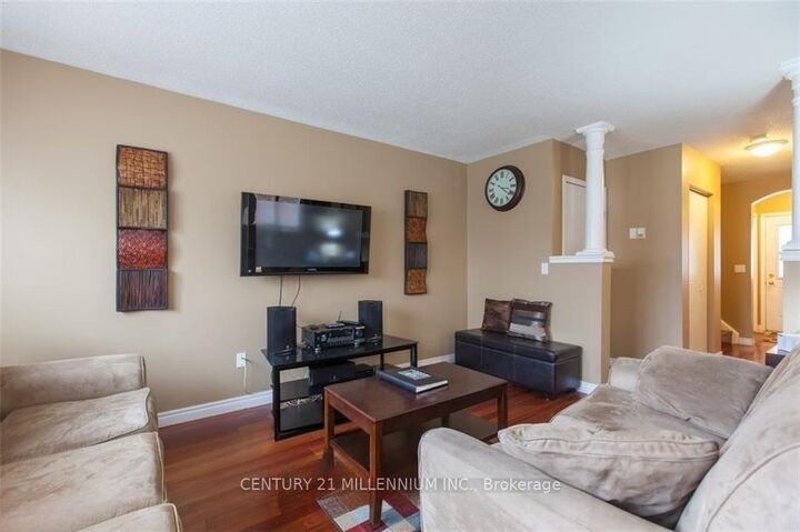 Property Photo:  91 Jerry Drive  ON N3C 4G2 