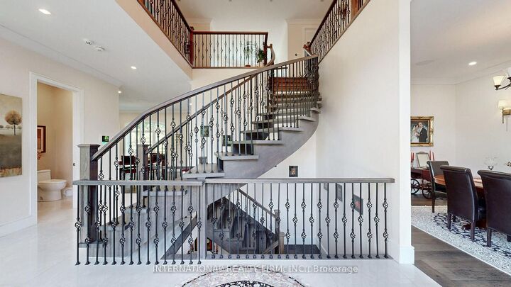 Property Photo:  1286 Cambridge Drive  ON L6J 1S1 