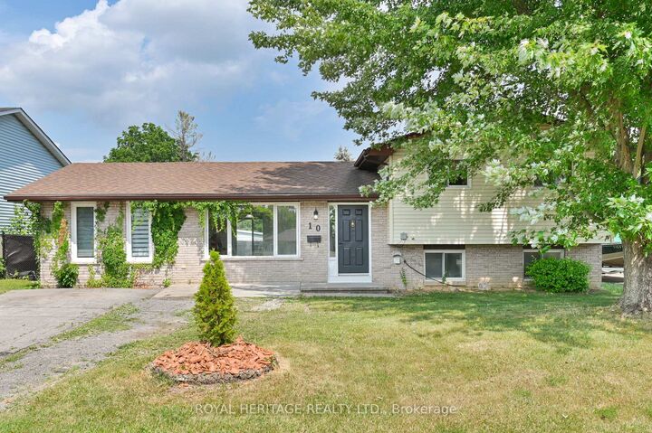 Property Photo: 10 Reid Street ON K7R 3V2