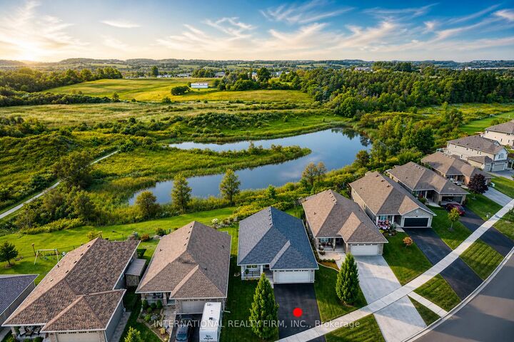 Property Photo: 1453 Ireland Drive ON K9K 0A4