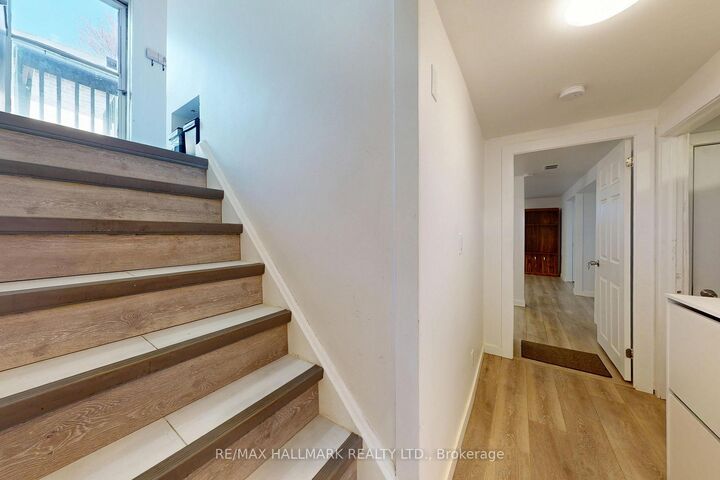 Property Photo: 96 Searle Avenue ON M3H 4A7