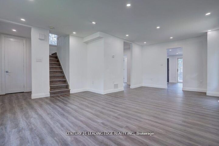 Property Photo: 18 Ritchie Avenue ON K8P 3V9