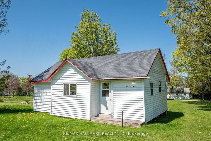 449 Island View Road 106 — photo 1