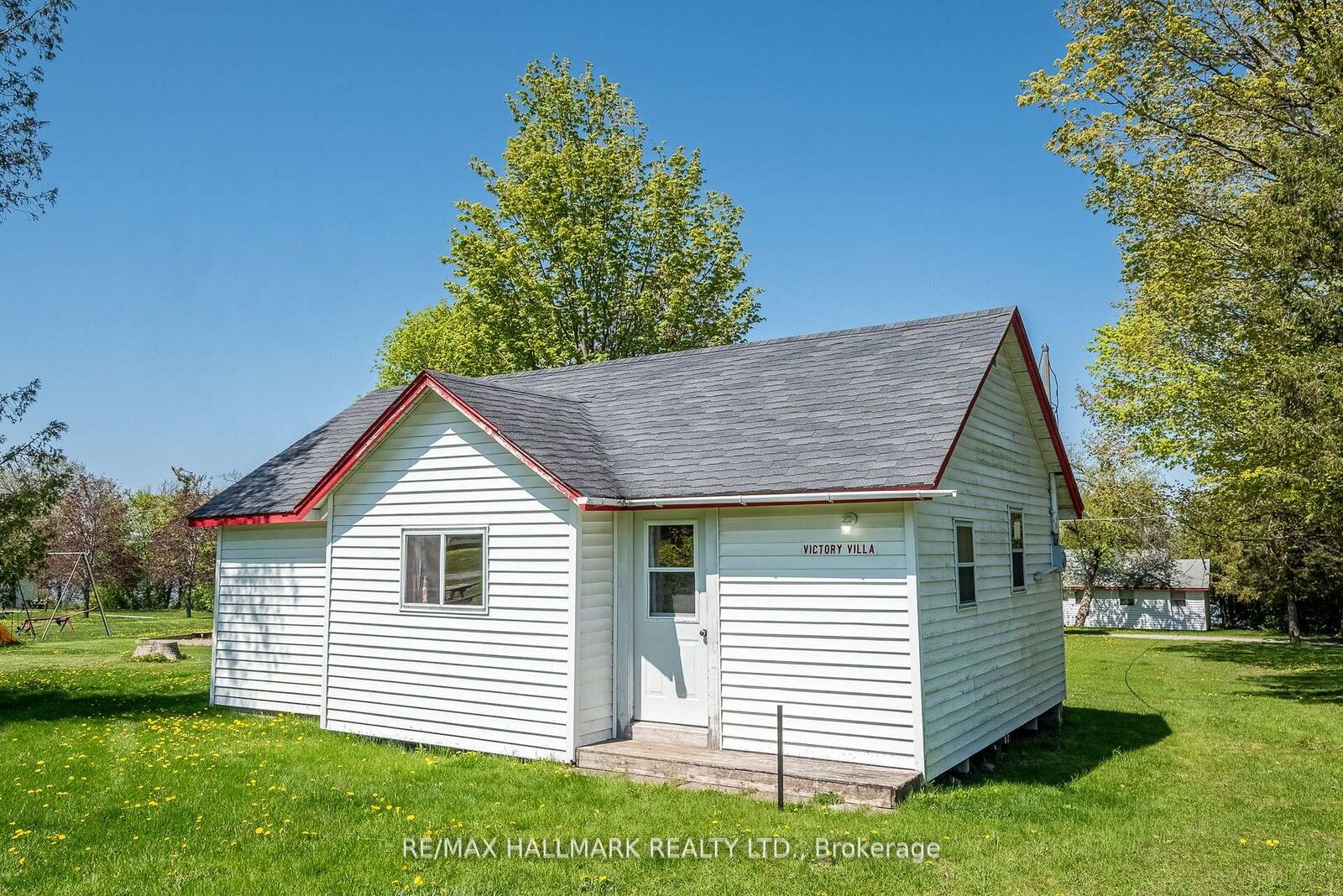Property Photo: 449 Island View Road 106 ON K0K 2X0