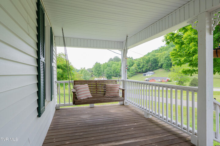 Property Photo:  110 Charles Smith Road  TN 37694 